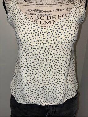 Brandy Melville ditsy floral tank